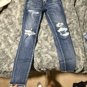 american eagle Distressed Blue Jeans